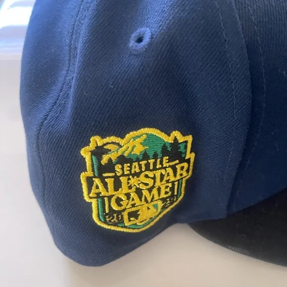 Stone Island MLB Cap 7 1/2 - Picture 2 of 3